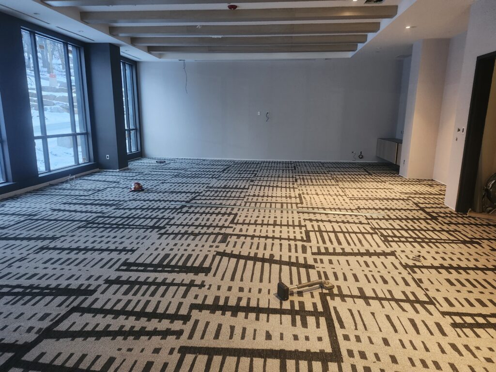 IMG_20260302_160759 - Planchers Tremblay Installation de tapis en rouleau dans un hotel en Montérégie (rive-sud de mtl)